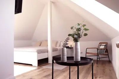 Image de Affordable 1-room vacation accommodation without kitchen near the beach