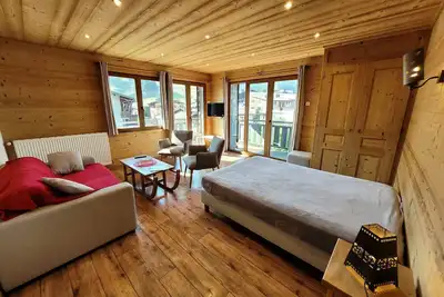 Image de Appartement centre-station avec balcons, 3 étoiles, proche commerces et pistes, 5-6 pers.