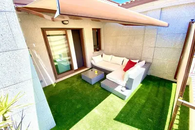 Image de Ático Encantador con Terraza Junto al mar