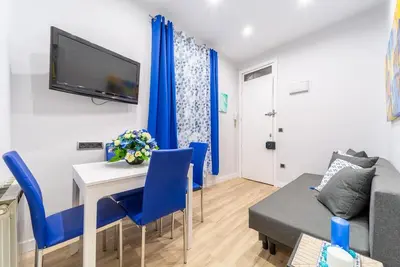 Image de Two-Bedroom Apartment