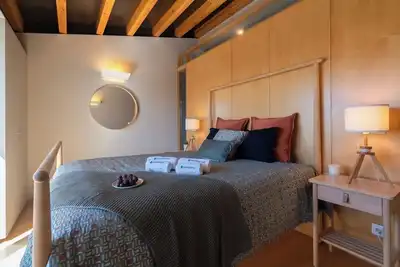 Image de Stylish Luxurious House | River View