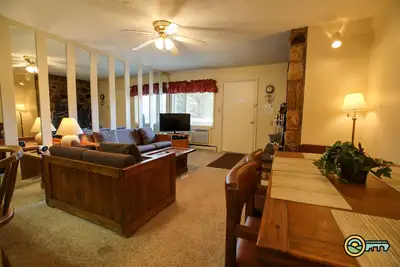 Image de Ski\/Mtb\/Golf Condo (#118) - Slope side | Mountain & golf course views | Walk-in access!