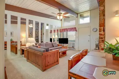Image de Ski\/Mtb\/Golf Condo (#131) - Slope side | Slope & Resort valley views | Vaulted ceilings!