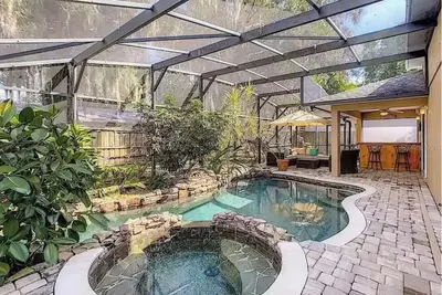 Image de Spacious Home w/Pool & Hot Tub near Downtown Orlando!