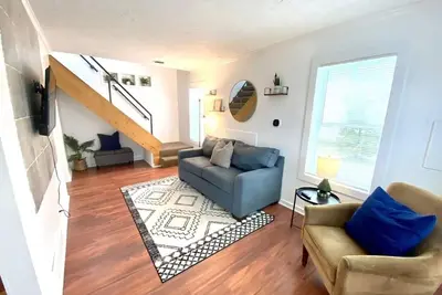 Image de Charming and Cozy Lansing Loft Home