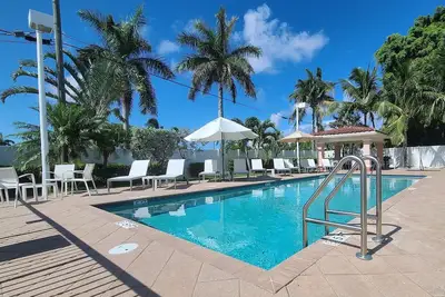 Image de Luxury Casa Tranquila Home w\/pool near beach &golf