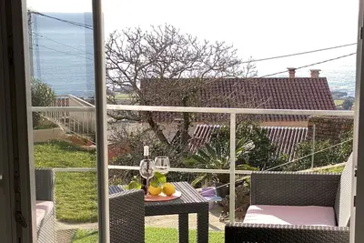 Image de Vacation in nature between the mountains and the sea