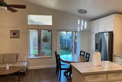 Image de House in Center of Roseville