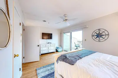 Image de Kings Grant bayfront townhouse with central Ac & outdoor pool