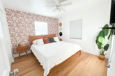 Image de Allendale Abode - 2 miles from Downtown St. Pete! & Family-friendly
