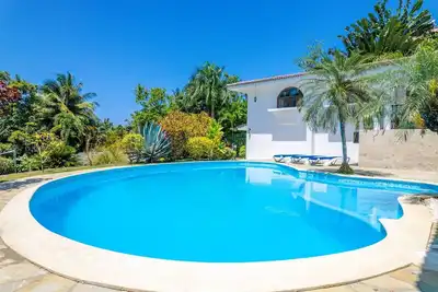 Super luxury party complex in Sosua, right on Laguna beach!