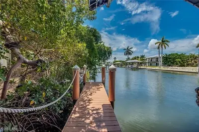 Image de Spring Summer Specials-close to restaurants, boat ramp & marina, 2 paddle-boards