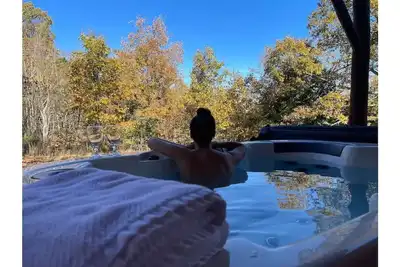 Image de Cozy Buffalo River Cabin Getaway with hot tub! !