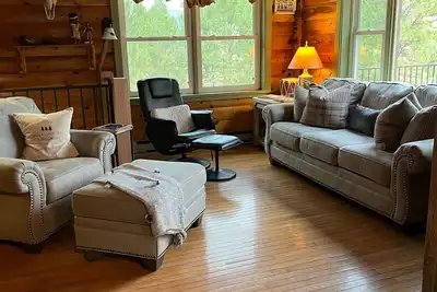 Image de Secluded 3 Bedroom Cabin