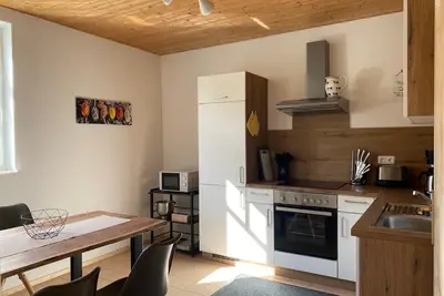 Image de Vacation apartment with beautiful terrace and stylish bathroom with bathtub