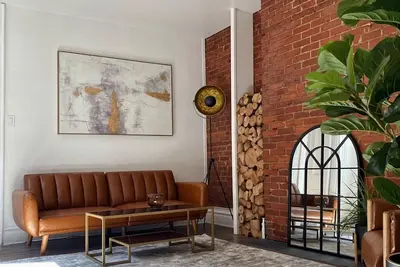 Image de Free Parking•Historic Charmer completely renovated