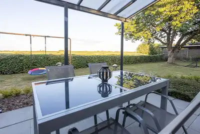 Vacation apartment\/apartment for 5 guests with 92m² in Tossens (170146)