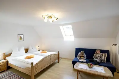 Image de Appartement/fewo, Dusche, Wc, Balkon - Gasthof Kirchmoar