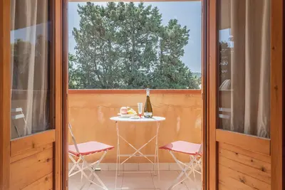 Image de Maison de vacances San Carlo près de la plage avec balcon