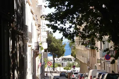 Image de F2 Le Mourillon Village, 100 m des Plages!
