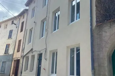 Image de Appartement T2 36 m2, à 15 mn de Cours la ville et 20 mn de Roanne