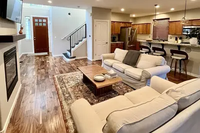 Image de Quiet home in Nw Portland close to hiking and downtown
