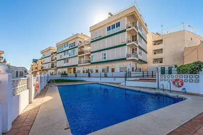 Image de Bel appartement de 3 chambres à Torrox