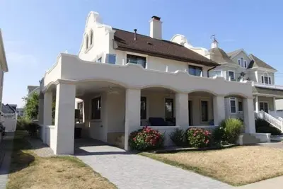 Image de Nj112 | Unique 4br 2. 5 ba Beach House in amazing location by Shore Points Vacations