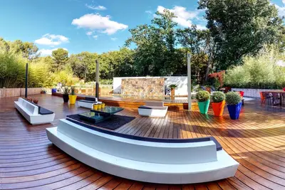 Image de Magnificent contemporary villa 20 minutes from the Sea.