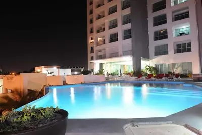 Image de 💎 Vacation Apartment On Mazatlan'S Malecon And Beachfront 💎
