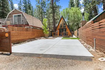 Image de *Cozy A Frame Retreat *Near Bb Snow Play* Bear Mountain*Fire pit*
