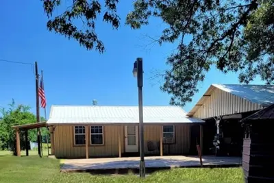 Image de Fish\/Deer Camp
