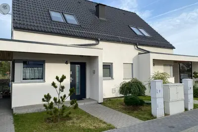 Image de Maison de vacances Trzęsacz pour 1 - 6 personnes avec 3 chambres à coucher - Maison de vacances