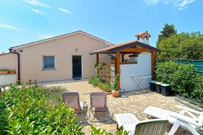 Image de Maison de vacances Peroj pour 1 - 4 personnes avec 1 chambre à coucher - Maison de vacances