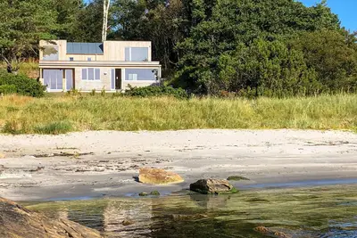 Image de Superbe maison à Farsund avec WiFi
