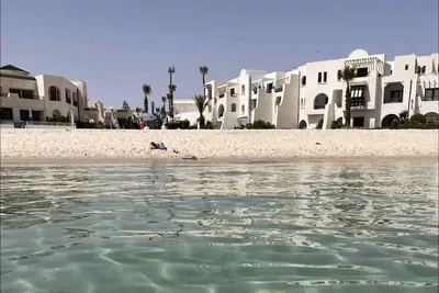 Appartement 2 pièces pied dans l’eau à El Kantoui