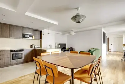 Image de 4 bedroom apartment in the 2nd district of Paris