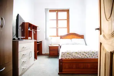 Spacious 3 Br apartment old town
