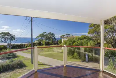 Image de 14a Tingira Drive A great family holiday home near the beach