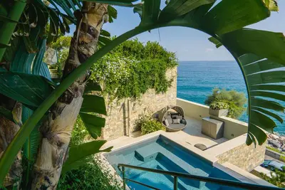 Image de Luxury Villa On the sea