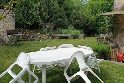 Image de Gîte 6 personnes avec piscine partagée