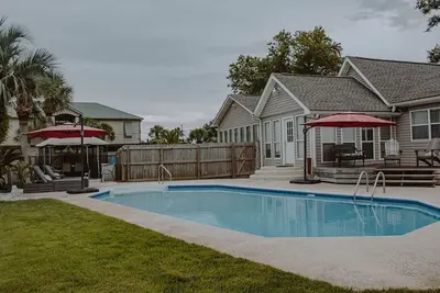 Image de Beautiful 5bd/3ba in Gulf Breeze, Heated Private Pool & Pet Friendly!