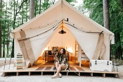 Image de Safari Tent Glamping at Unicoi in Helen Ga - 16