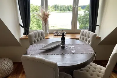 Image de Romantische Ferienwohnung mit Blick auf den Densowsee