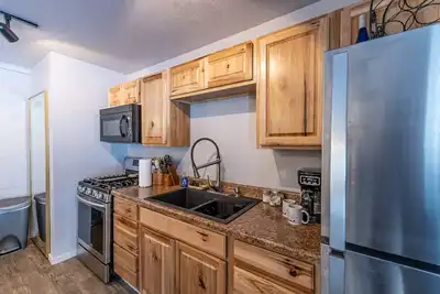 Image de Sunset Suite at Lake Sometimes!