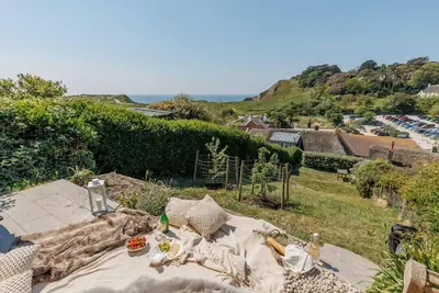 Image de Lulwind - walking distance to Lulworth Cove