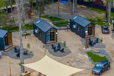 Image de Tiny Meets Luxury-Tiny Home #2