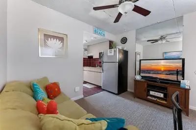Image de 225 E Wildwood Ave, Unit 321