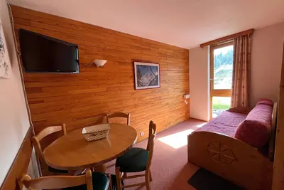 Image de Studio divisible, proche pistes et commerces, balcon