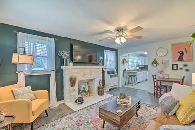 Image de Historic Branson Cottage: 7 Mi to Table Rock Lake!